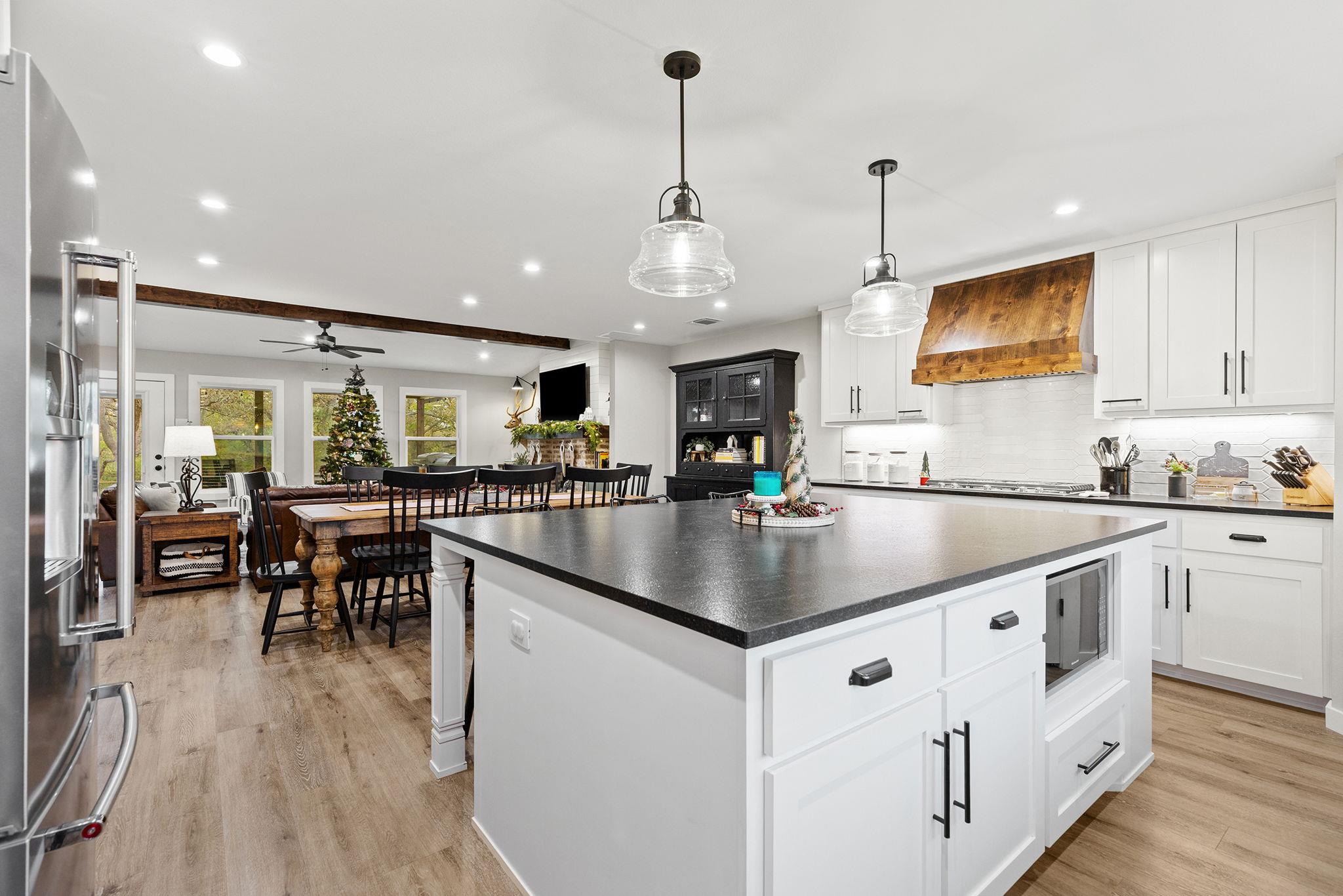 4400 County Road 123