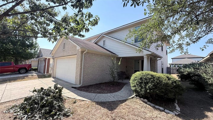Photo 1 of 24 — 7821 Tee DR, Austin, TX 78747