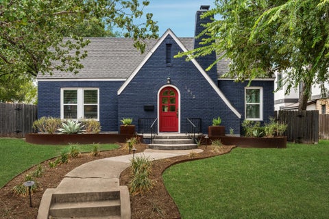 Photo of 1612 Travis Heights BLVD, Austin, TX 78704 (MLS # 7289466)