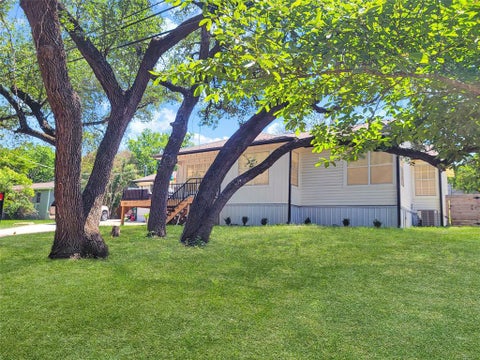 Photo of 2413 S Bahama RD, Austin, TX 78733 (MLS # 6816844)