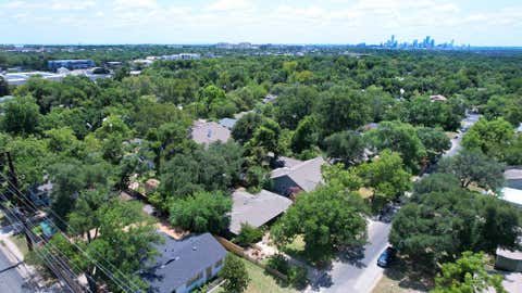 Tiny photo for 5805 Woodview Ave, Austin, TX 78756 (MLS # 8312112)