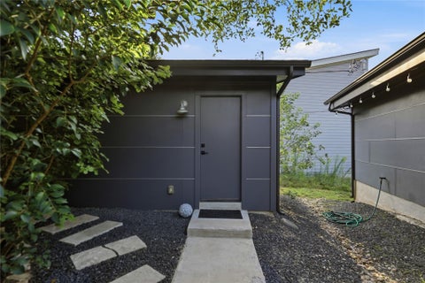 Tiny photo for 18406 Roundrock RD, Jonestown, TX 78645 (MLS # 2551964)