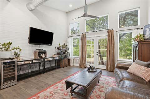 Tiny photo for 18406 Roundrock RD, Jonestown, TX 78645 (MLS # 2551964)