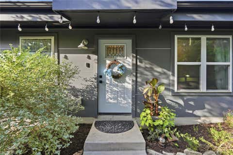 Tiny photo for 18406 Roundrock RD, Jonestown, TX 78645 (MLS # 2551964)