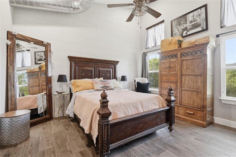Tiny photo for 18406 Roundrock RD, Jonestown, TX 78645 (MLS # 2551964)