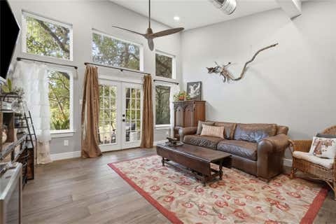 Tiny photo for 18406 Roundrock RD, Jonestown, TX 78645 (MLS # 2551964)