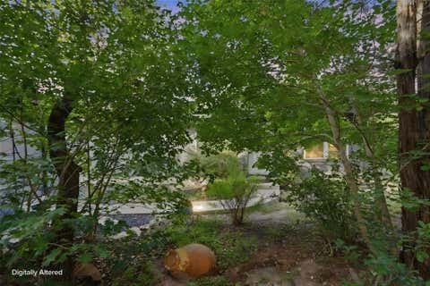 Tiny photo for 18406 Roundrock RD, Jonestown, TX 78645 (MLS # 2551964)
