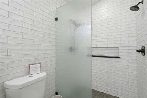 Tiny photo for 18406 Roundrock RD, Jonestown, TX 78645 (MLS # 2551964)