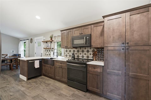 Tiny photo for 18406 Roundrock RD, Jonestown, TX 78645 (MLS # 2551964)