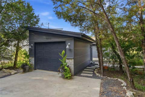 Tiny photo for 18406 Roundrock RD, Jonestown, TX 78645 (MLS # 2551964)