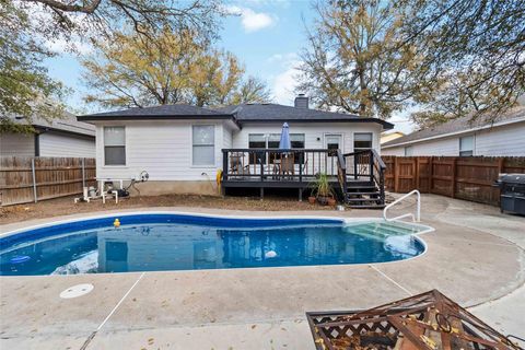 Photo of 106 Shadow Wood TRL, Cedar Creek, TX 78612 (MLS # 5370795)