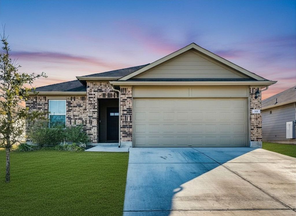 Photo of 316 ADDISON PL, Lockhart, TX 78644 (MLS # 8358141)