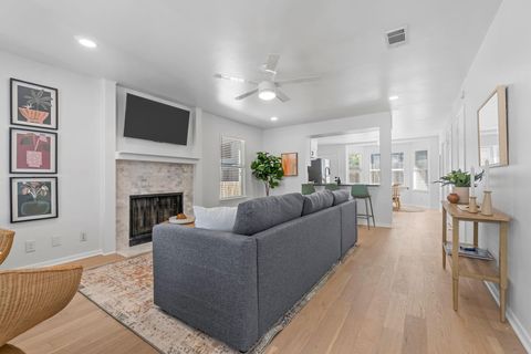 Photo of 2101 Kirksey DR #A, Austin, TX 78741 (MLS # 7302310)