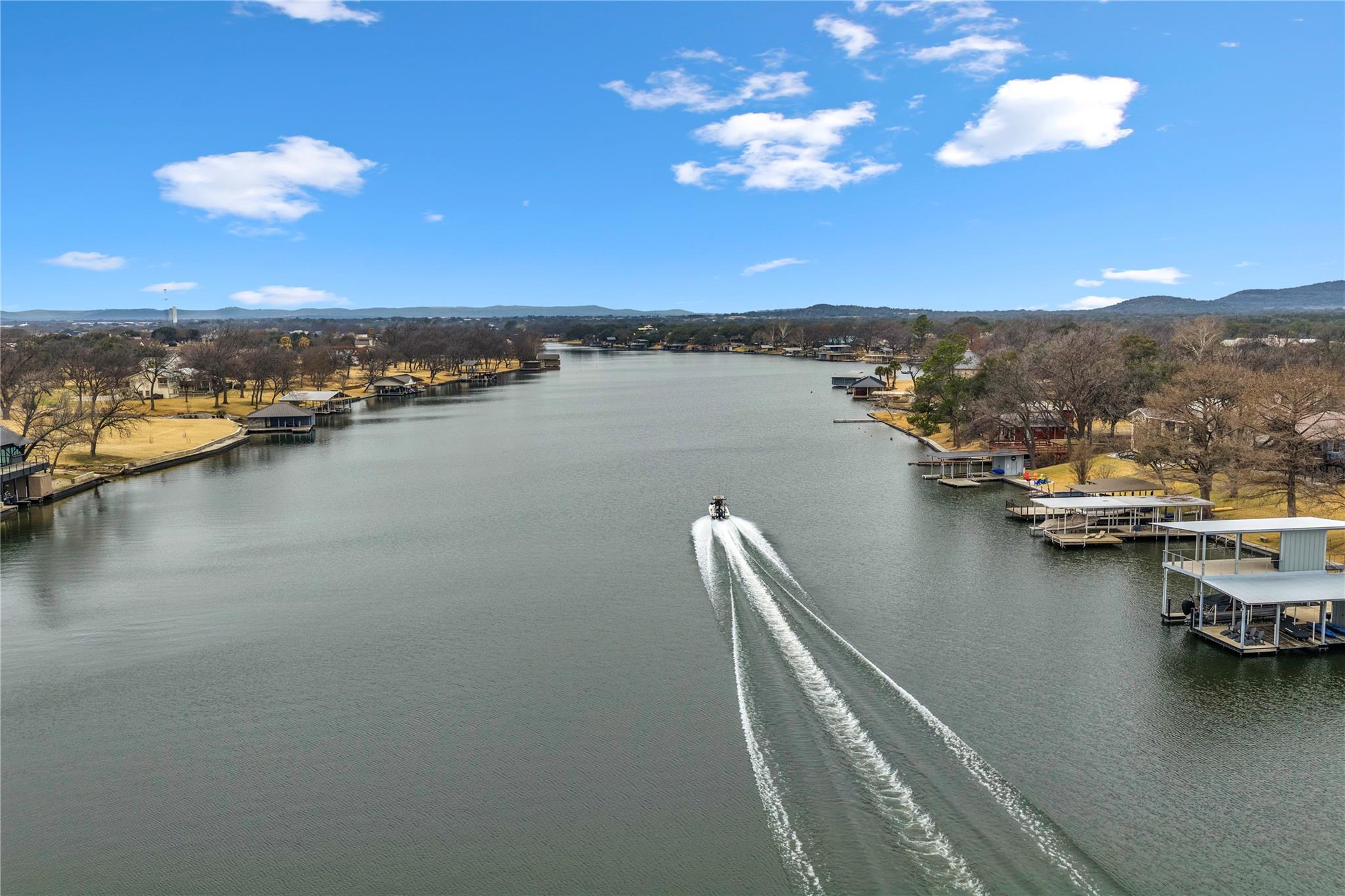 525 Ellen Williams LOOP