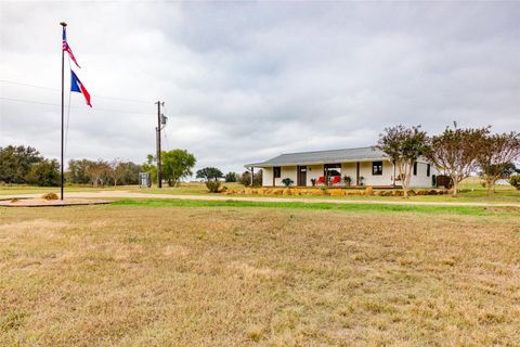 1192 Sand Hill RD Dale TX 78616