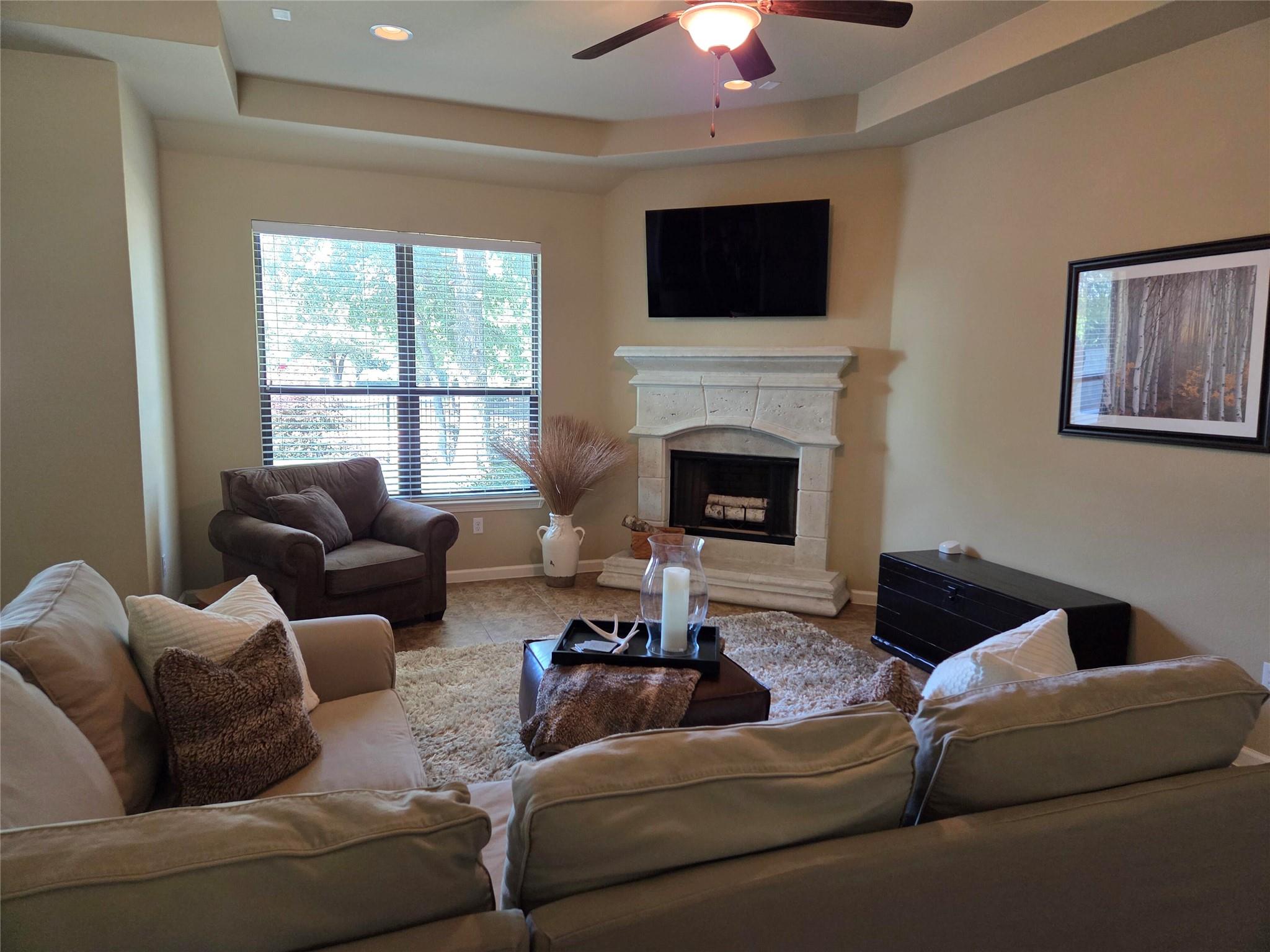 2922 Bellamy CIR