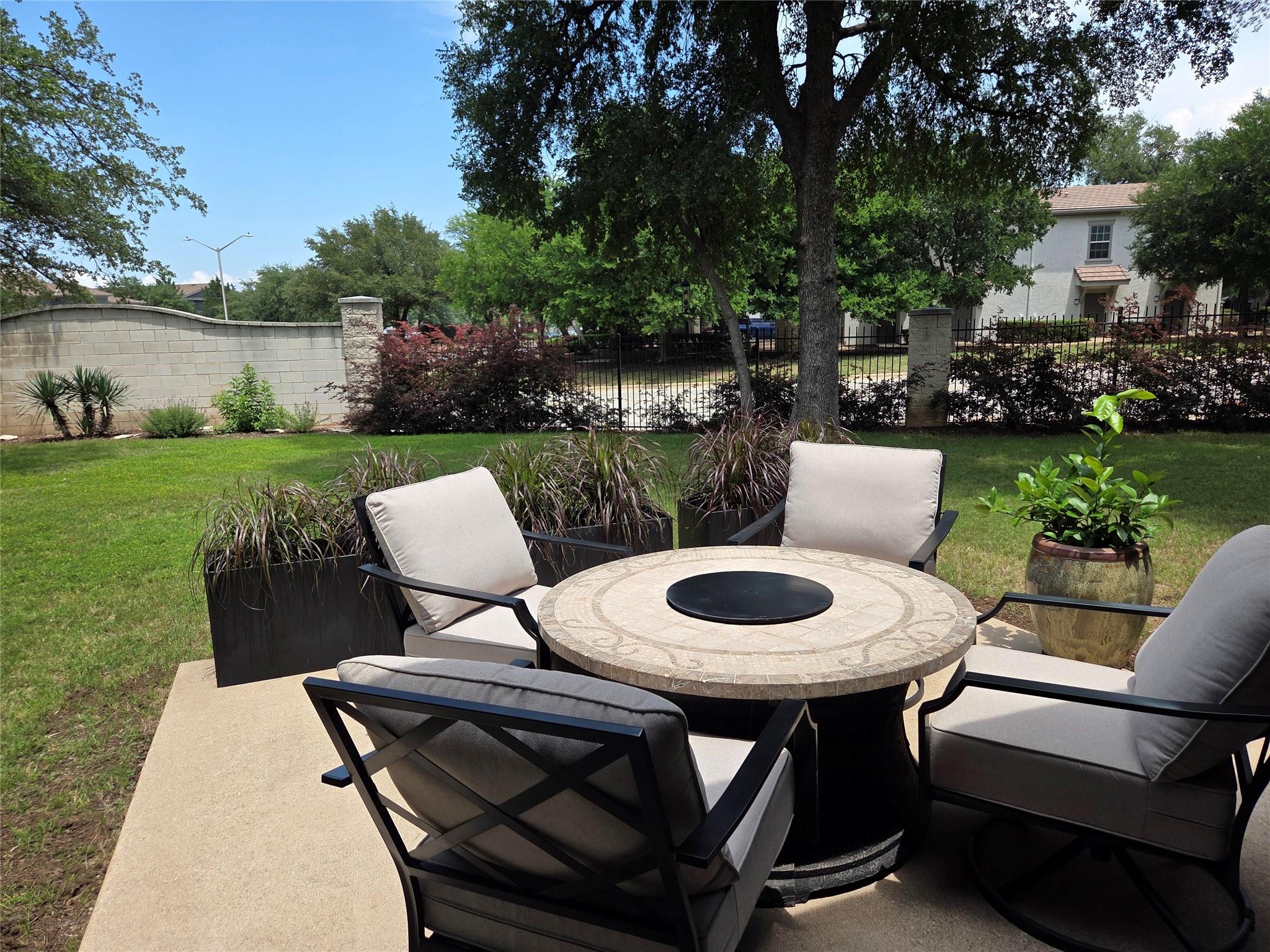 2922 Bellamy CIR