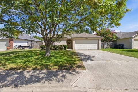 Photo of 168 Beau LN, Kyle, TX 78640 (MLS # 3822076)