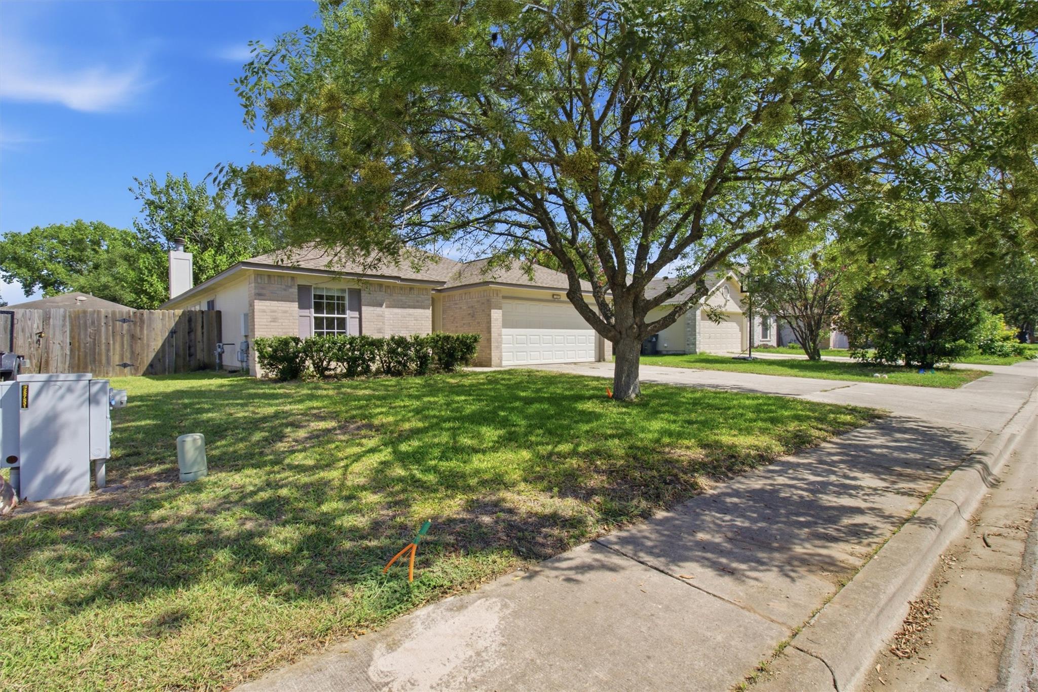 168 Beau LN
