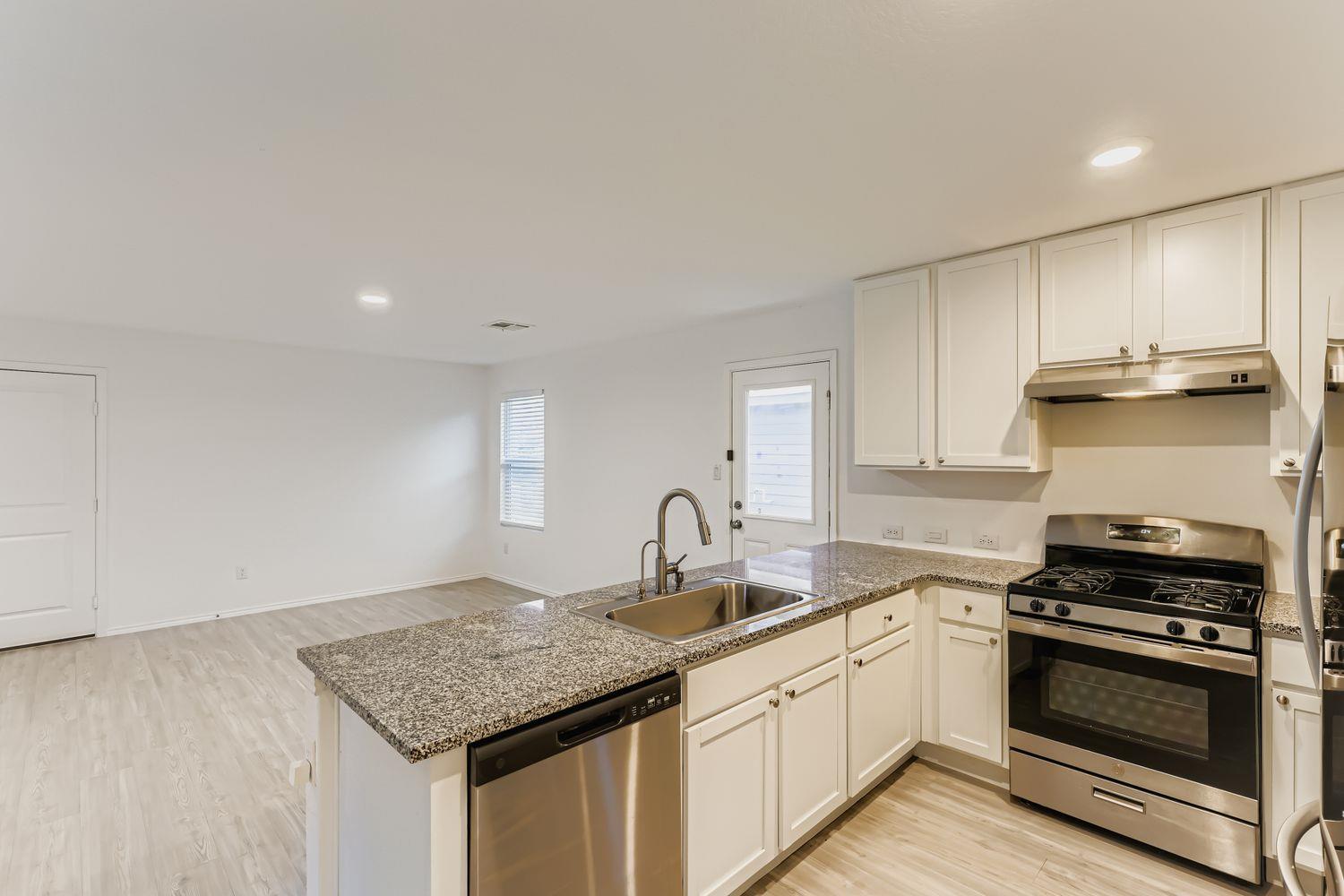 5803 Antonio Place PL