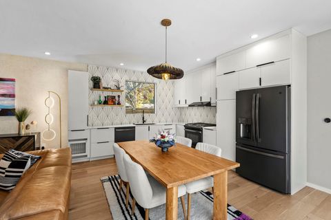 Tiny photo for 7525 Delafield LN #B, Austin, TX 78752 (MLS # 4120287)