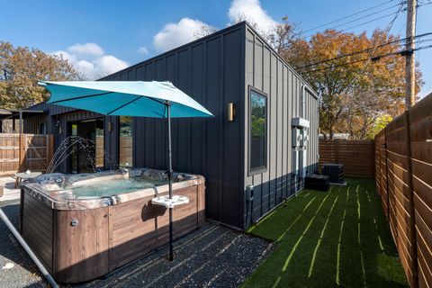 Tiny photo for 7525 Delafield LN #B, Austin, TX 78752 (MLS # 4120287)