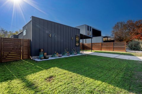 Tiny photo for 7525 Delafield LN #B, Austin, TX 78752 (MLS # 4120287)