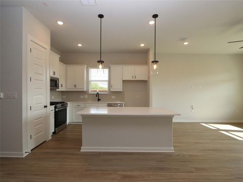 Tiny photo for 13101 Geary DR, Austin, TX 78652 (MLS # 3301805)