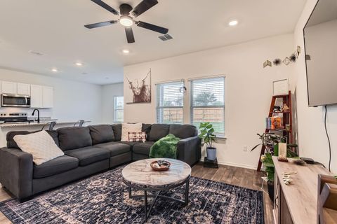 Tiny photo for 18517 Cremello DR #A, Manor, TX 78653 (MLS # 4535198)