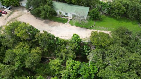 301 Fm 1660 RD Hutto TX 78634