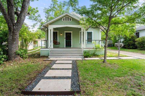 512 E 49th ST Austin TX 78751