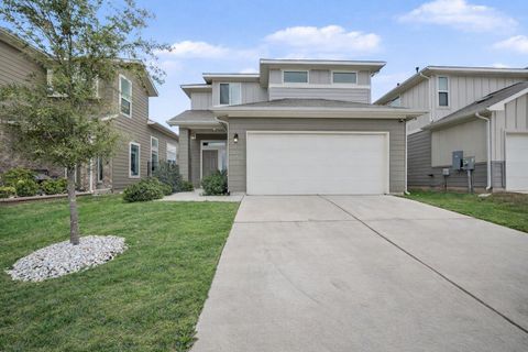 Photo of 10807 Sentinel DR, Austin, TX 78747 (MLS # 8819622)