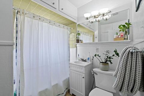 Tiny photo for 5708 Avenue F, Austin, TX 78752 (MLS # 7609216)