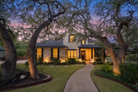 Photo of 7412 Doswell LN, Austin, TX 78739 (MLS # 3094913)
