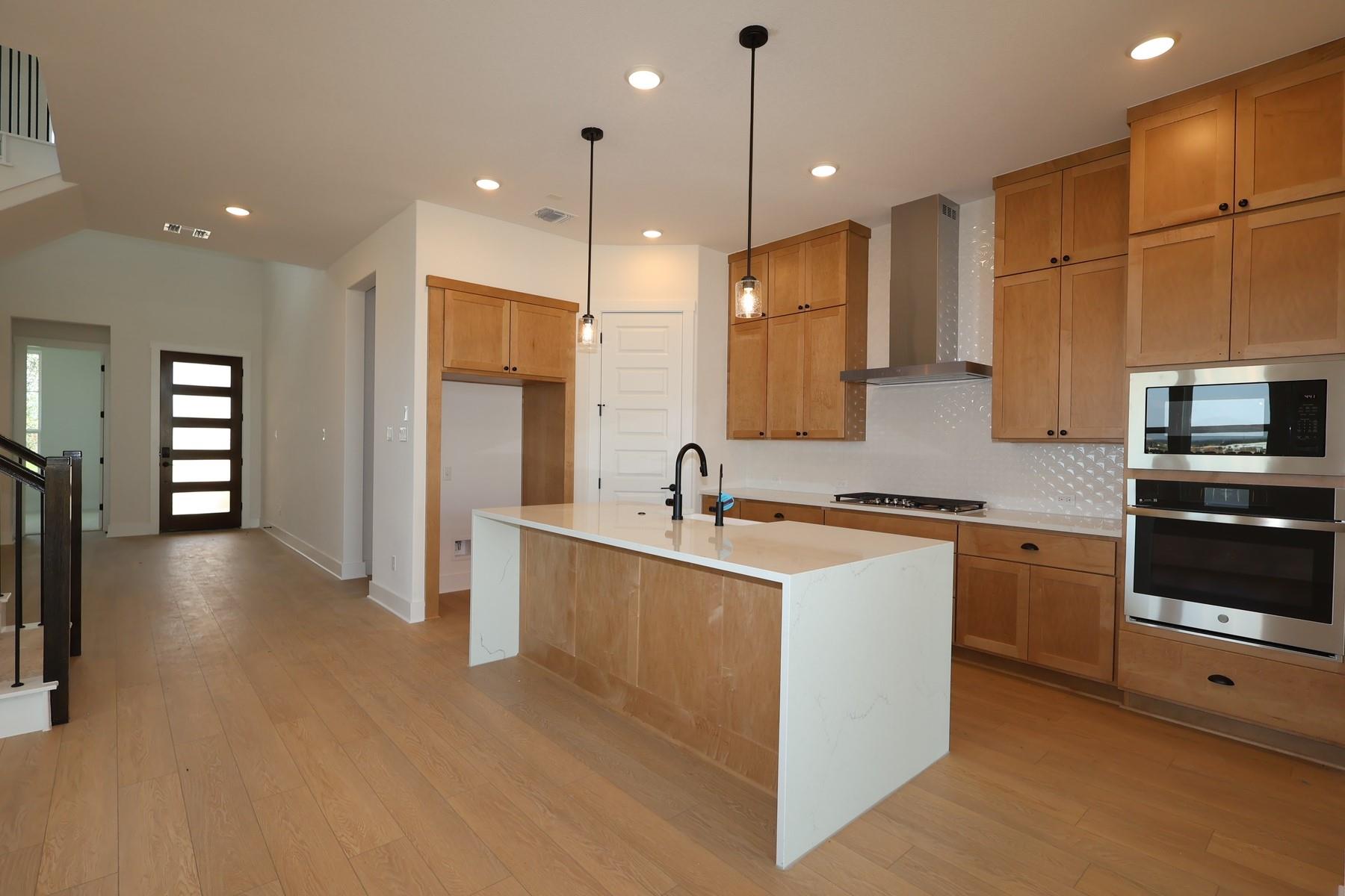 405 Marisol Bend
