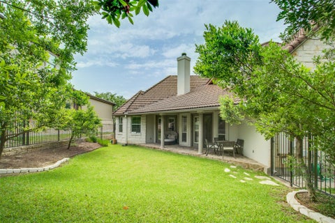 Tiny photo for 18 Glenway DR, The Hills, TX 78738 (MLS # 1964967)