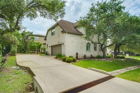 Tiny photo for 18 Glenway DR, The Hills, TX 78738 (MLS # 1964967)