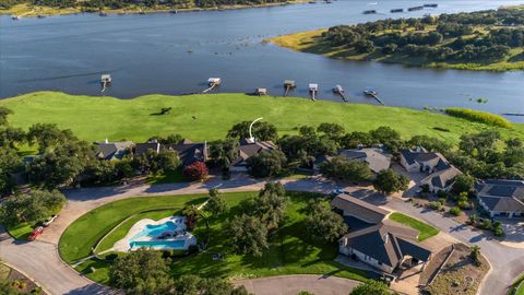 Photo of 20625 Highland Lake LOOP, Lago Vista, TX 78645 (MLS # 8236933)