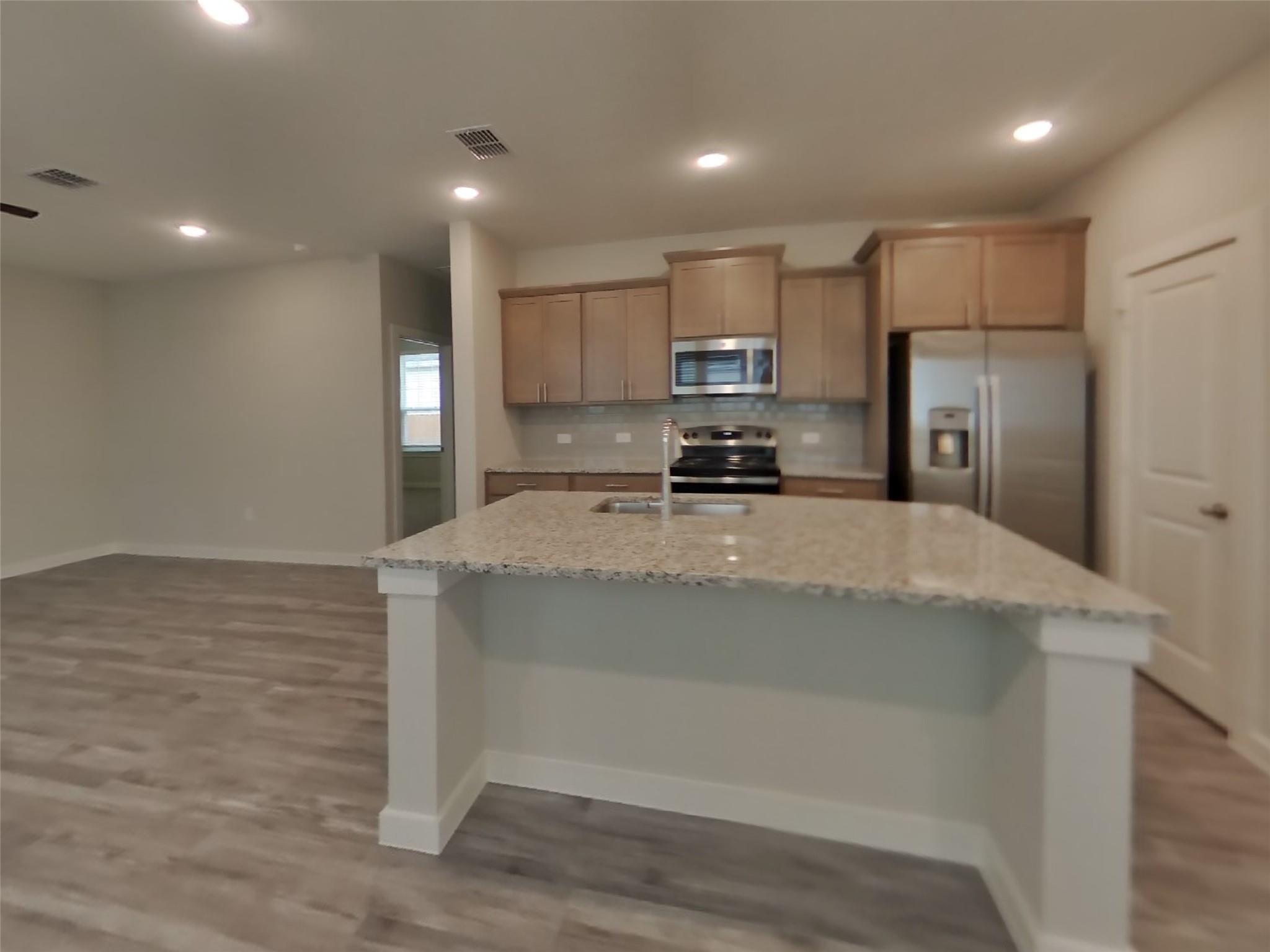 609 Foxtail Agave ST