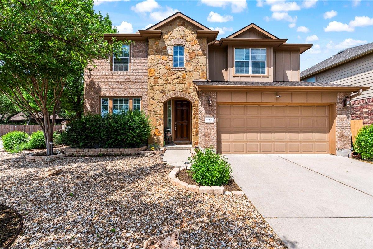 719 Walsh Hill TRL