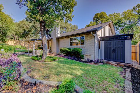 Tiny photo for 2713 Bryonhall DR, Austin, TX 78745 (MLS # 9010381)