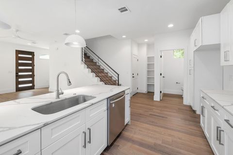 Tiny photo for 602 Irma DR #2, Austin, TX 78752 (MLS # 1456893)