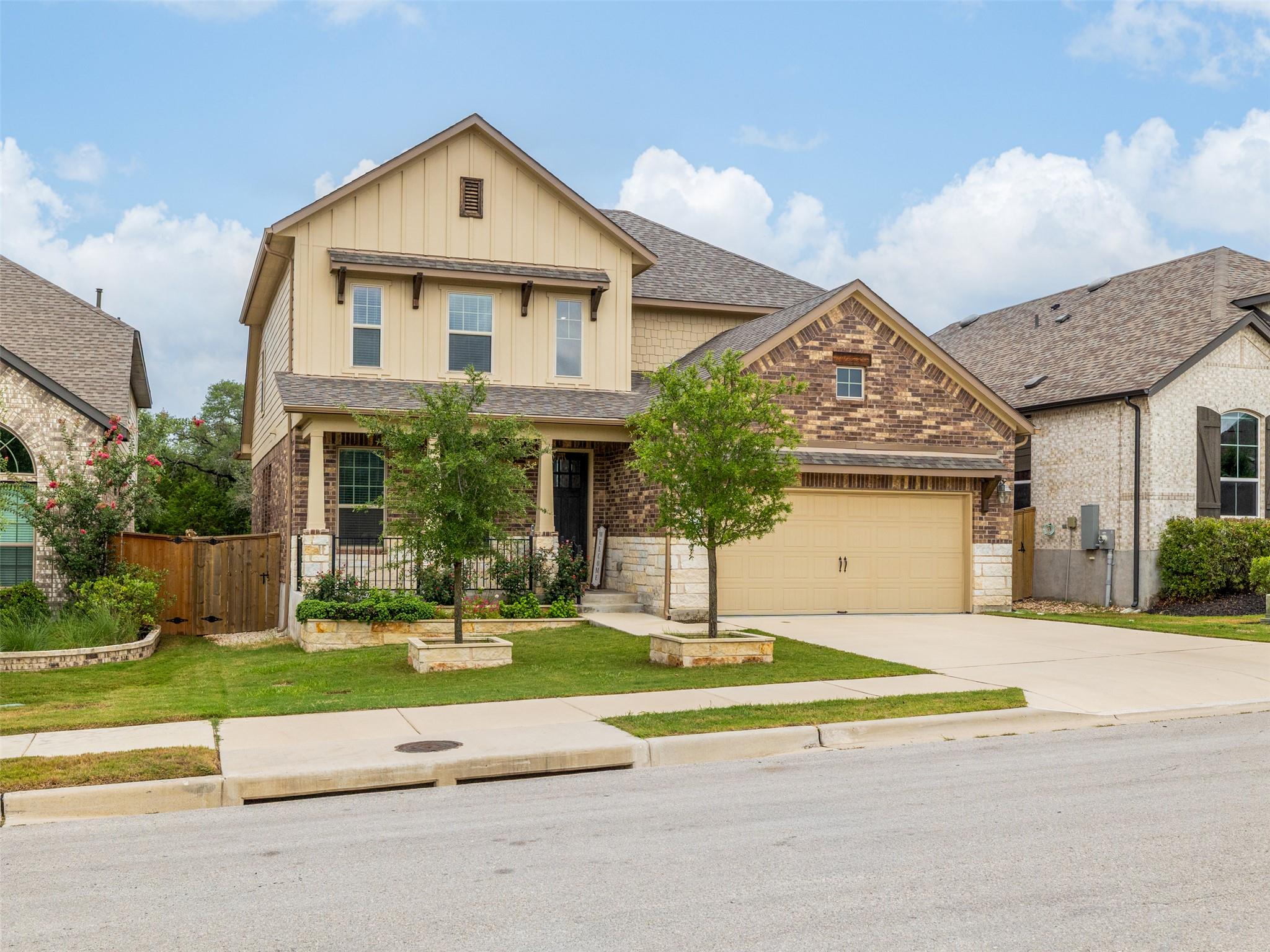 1509 Blue Creek LN