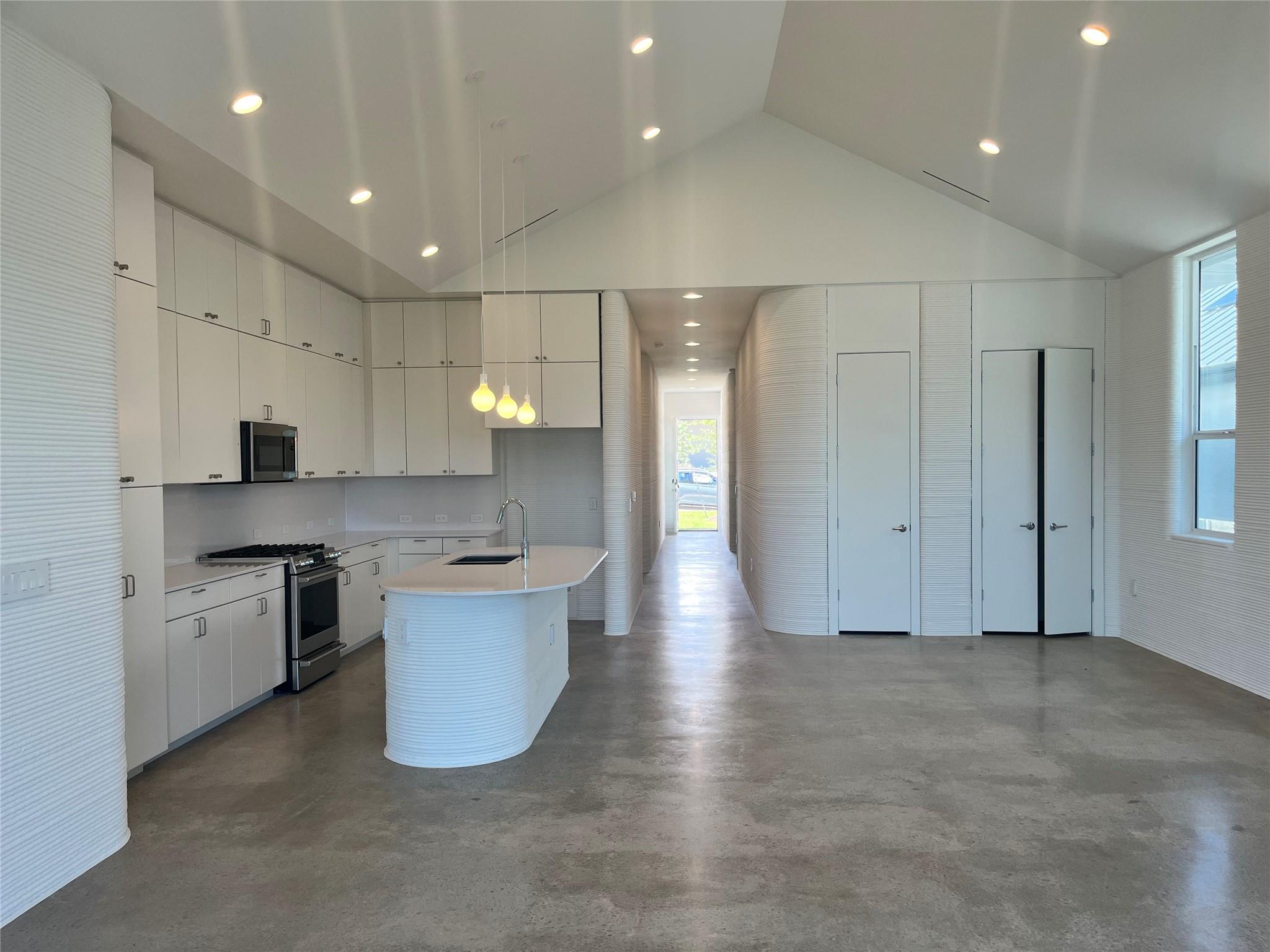 120 Rough Creek RD
