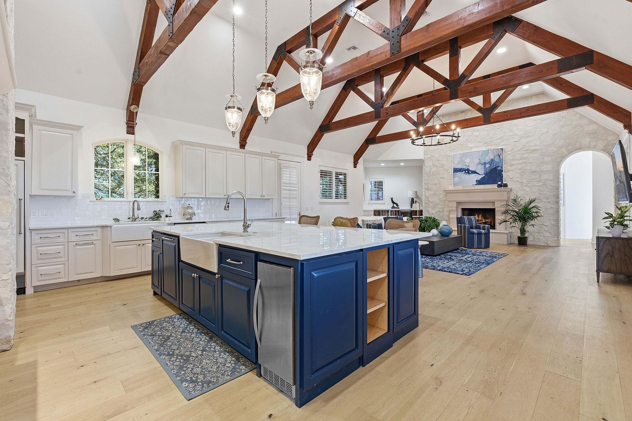 16400 Hamilton Pool RD