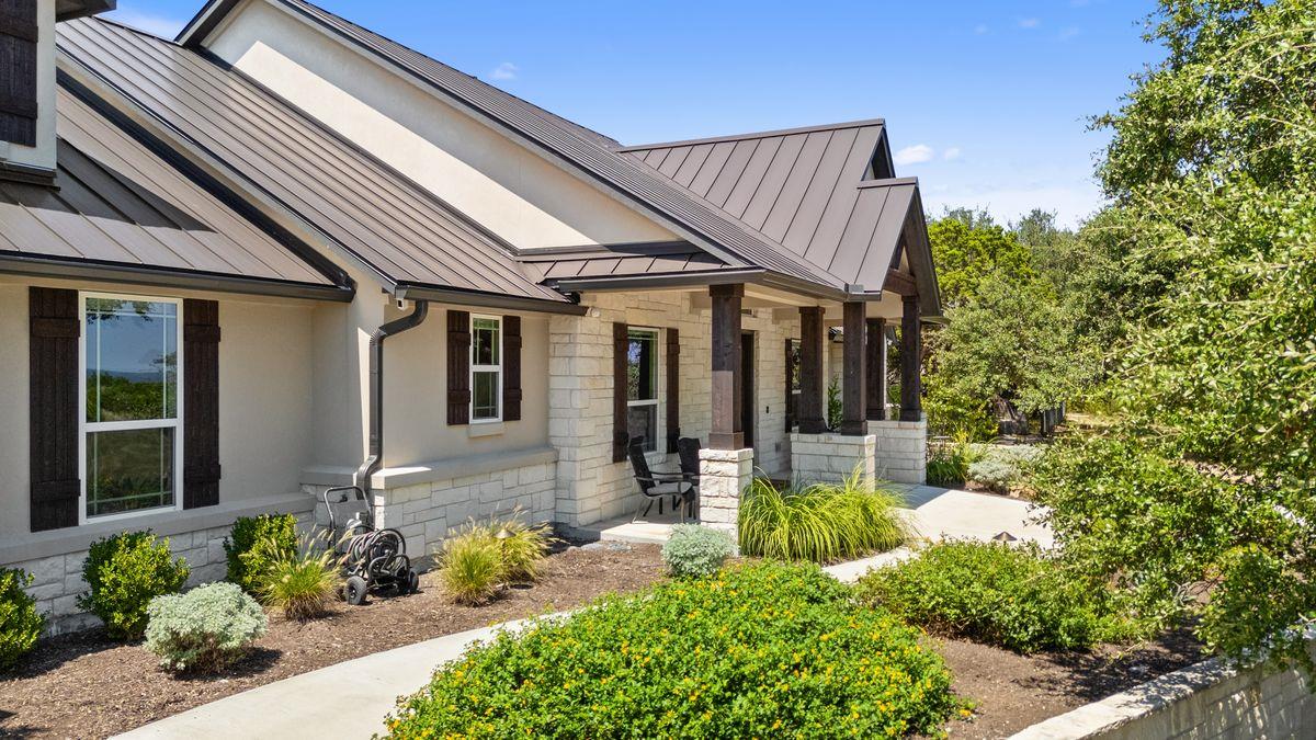 291 Southwick Ranch RD