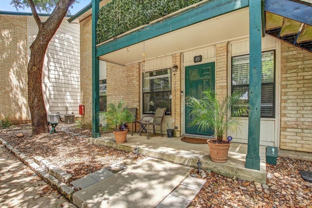 Photo of 1624 Aquarena Springs DR #B115, San Marcos, TX 78666 (MLS # 1428303)