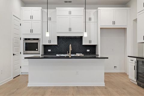 Tiny photo for 4212 Endurance WAY, Austin, TX 78731 (MLS # 5328719)