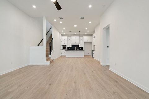 Tiny photo for 4212 Endurance WAY, Austin, TX 78731 (MLS # 5328719)