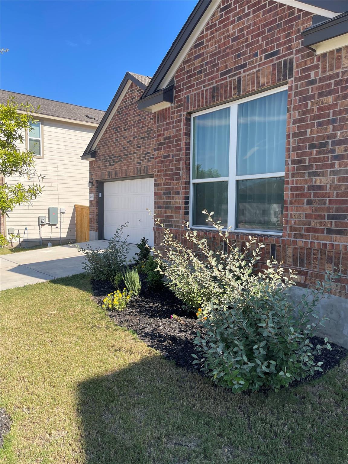 240 Robert Hightower DR